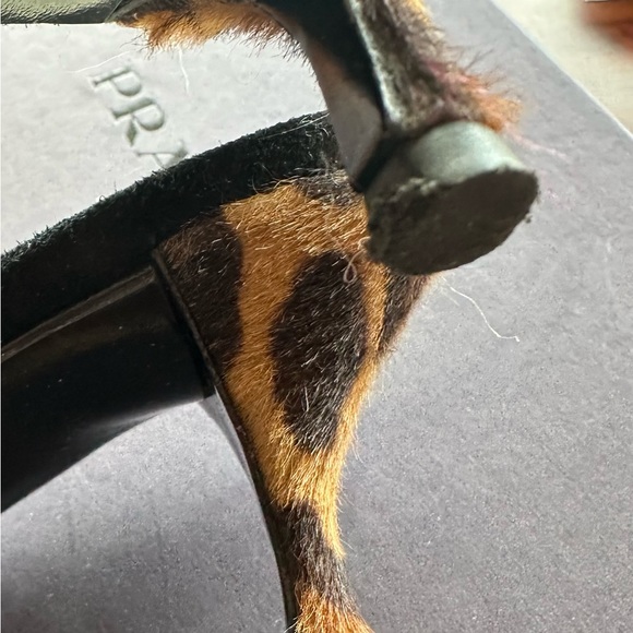 Prada shoes 38.5 used condition - Picture 6 of 11